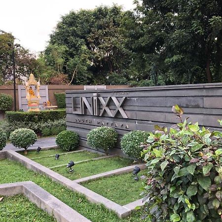Unixx Condo Pattaya Near Walking Street Buitenkant foto