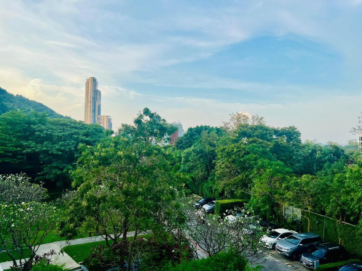 Unixx Condo Pattaya Near Walking Street Buitenkant foto