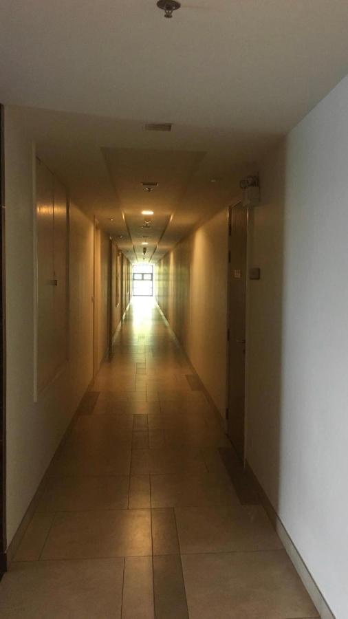 Unixx Condo Pattaya Near Walking Street Buitenkant foto