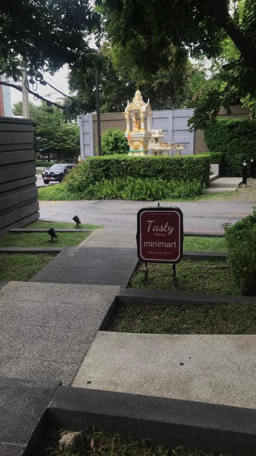 Unixx Condo Pattaya Near Walking Street Buitenkant foto