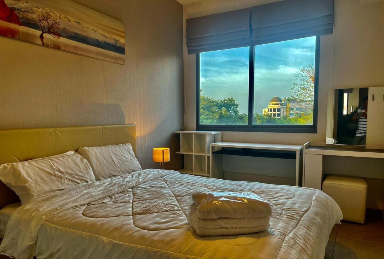 Unixx Condo Pattaya Near Walking Street Buitenkant foto