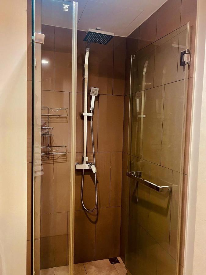 Unixx Condo Pattaya Near Walking Street Buitenkant foto